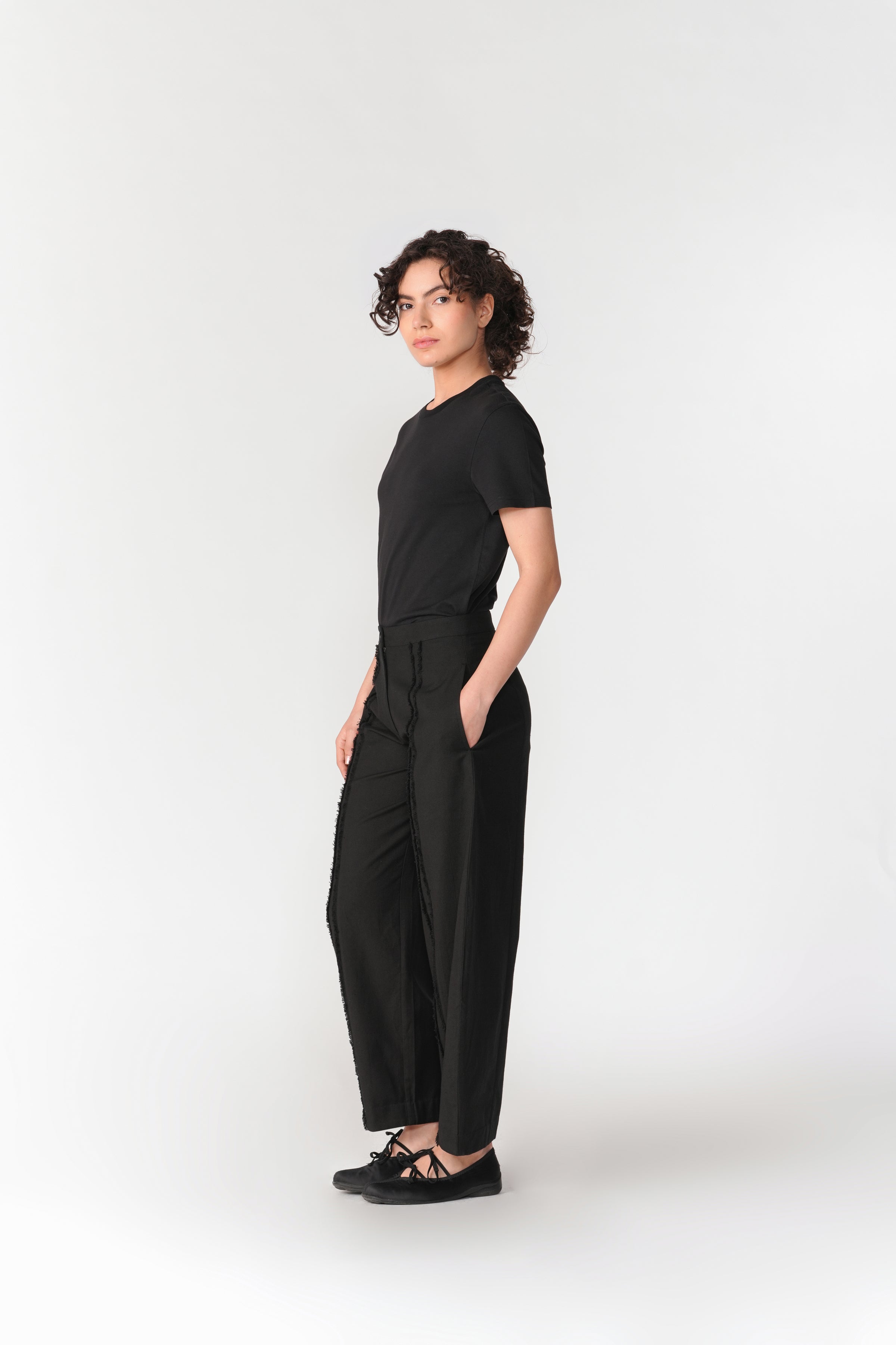 Barrel Slot Seam Pants